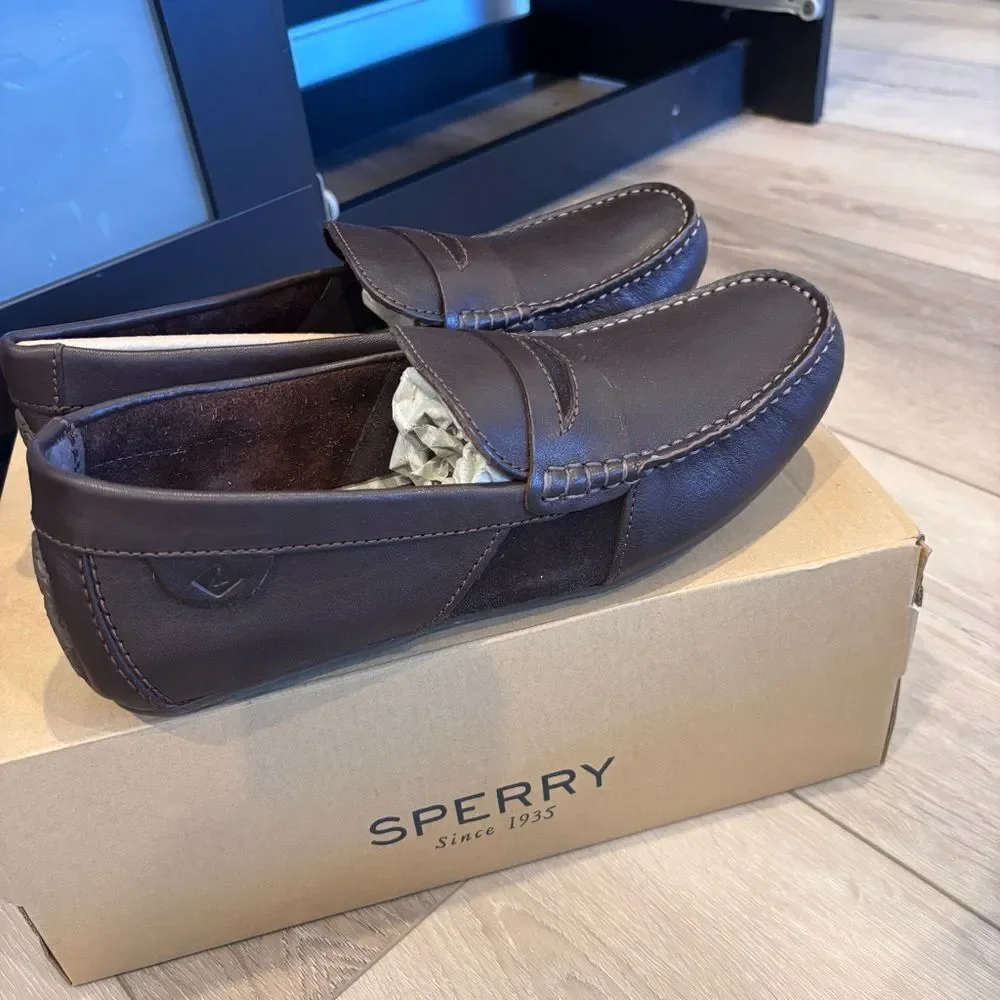 Sperry Men’s Wave Driver Penny Loafer Dark Brown NEW in box Size 9.5 Memory Foam